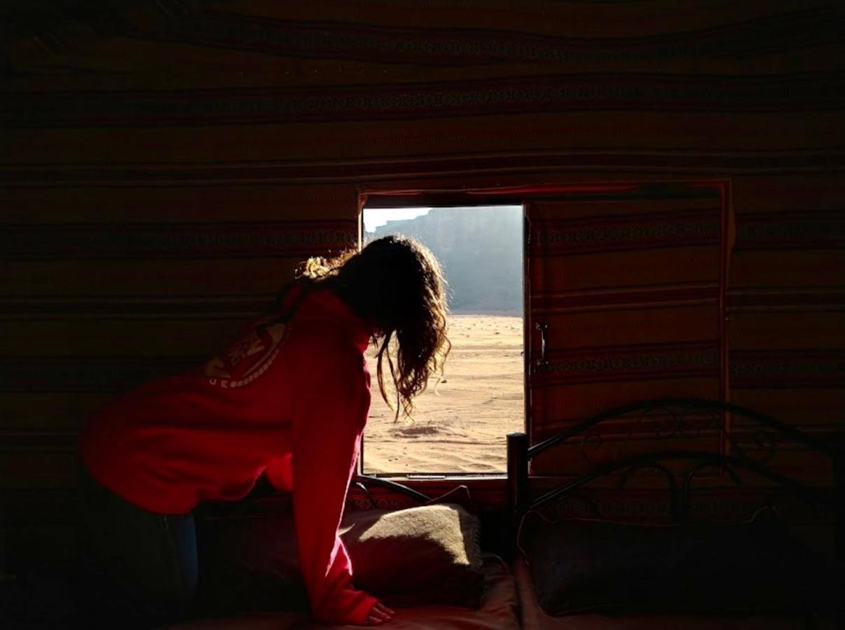 Wadi Rum Meteorite Camp Exterior foto
