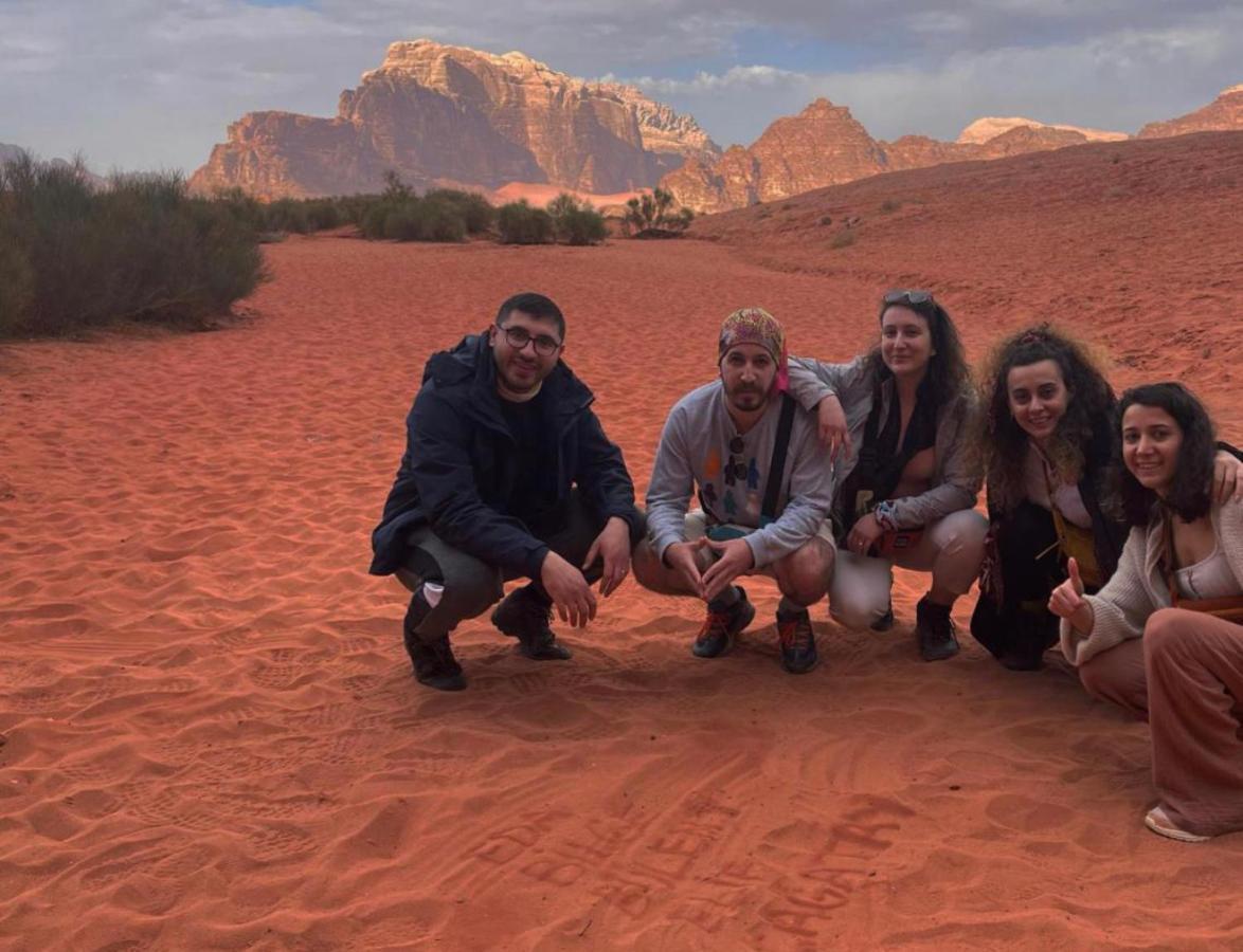 Wadi Rum Meteorite Camp Exterior foto